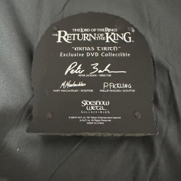 Lord of the Rings Minas Tirth Exclusive DVD Collectible Scale City Sideshow Weta - Picture 3 of 3